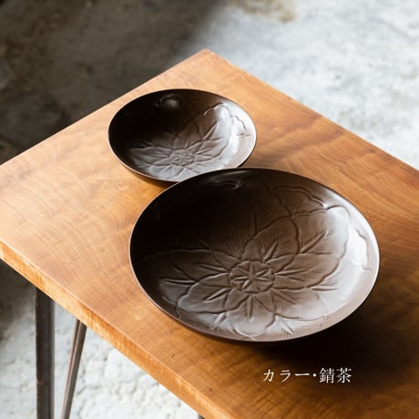 花彫浅鉢　大