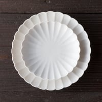 最終値下げ中!菱形菊模様小皿　錫100%５枚セット!即決購入のみ！！ 菊皿 | 宮本商行オンラインショップ : 銀製品 宮内庁御用達