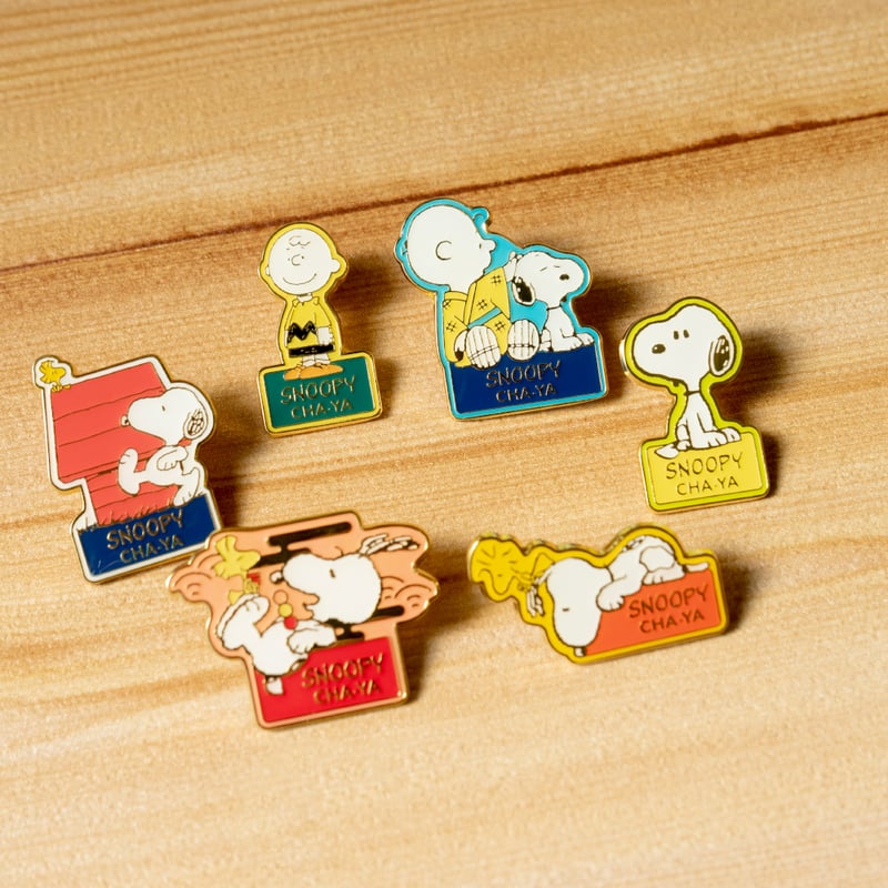 SNC1217-08-2020 ﾋﾟﾝﾊﾞｯｼﾞ【ﾁｬｰﾘｰﾌﾞﾗｳﾝ】 | SNOOPY茶屋