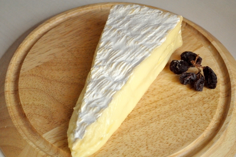 ブリ・ド・モー AOP（200g） | cheese-honey