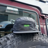LAND ROVER CHEERS77×Tem "Earflap camp cap"