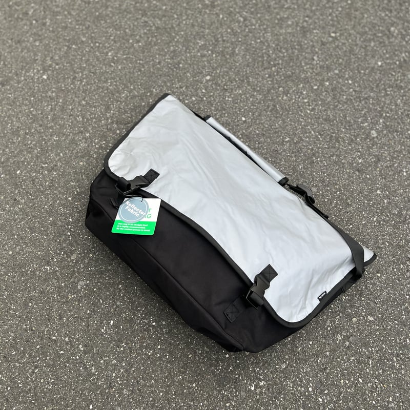 PACKING Reflector Messenger Bag | Tem
