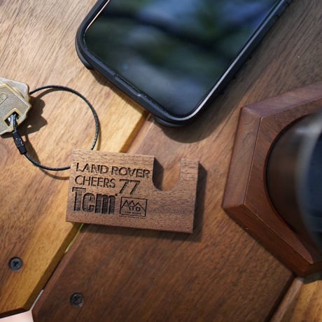 LAND ROVER CHEERS77×Tem×atomdesign "PHONE STAND KEY HOLDER"