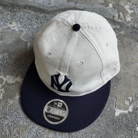 "MoMA×NYYankees" Retro Crown 9FIFTY Adjustable Baseball Cap