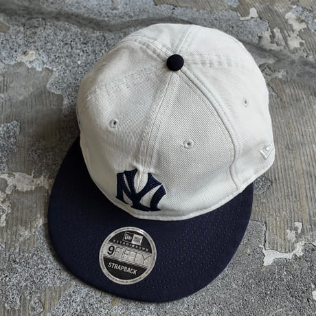 "MoMA×NYYankees" Retro Crown 9FIFTY Adjustable Baseball Cap