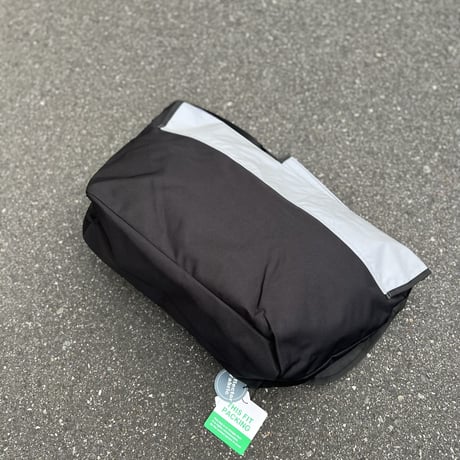 PACKING Reflector Messenger Bag