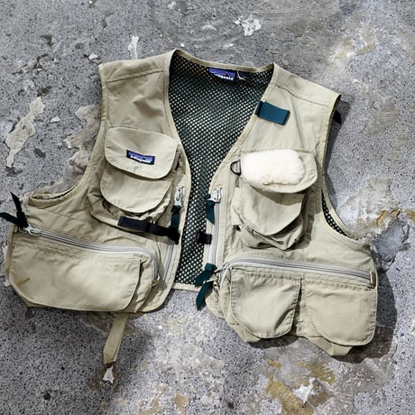 00's Patagonia fishing vest🎣