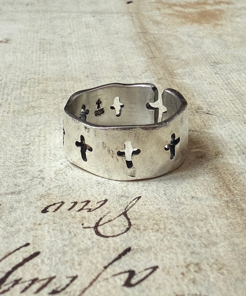 有村竜太朗the closet cross spinner ring