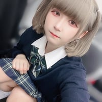 居眠めい 3月限定制服チェキ！  サイン付き！