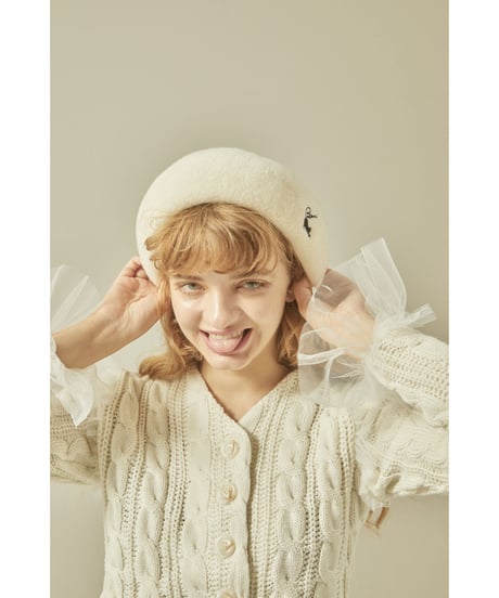 BONNE cat embroidery béret