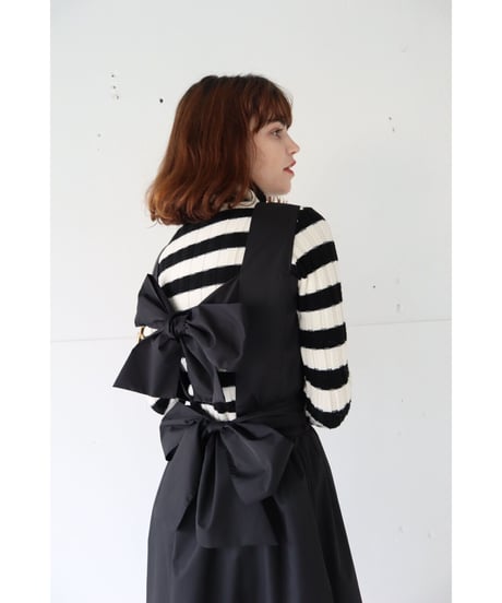 back double ribbon one-piece black