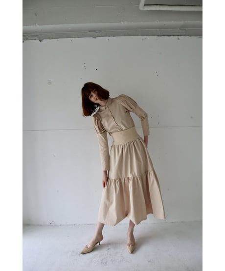 puff sleeve arm button blouse beige