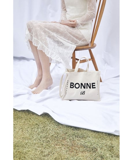 "BONNE"  tote bag ivory