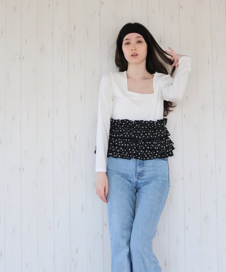 volume frill squareneck tops dot