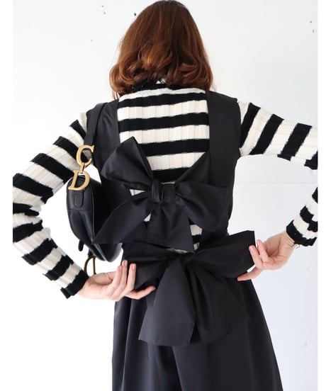 back double ribbon one-piece black