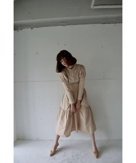 puff sleeve arm button blouse beige