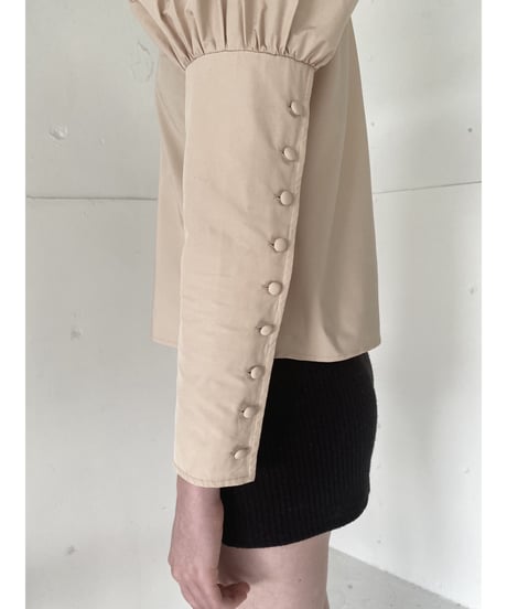 puff sleeve arm button blouse beige