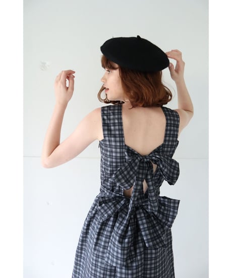 back double ribbon  one-piece check