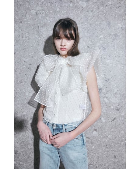 balloon sleeve ribbon blouse ivory