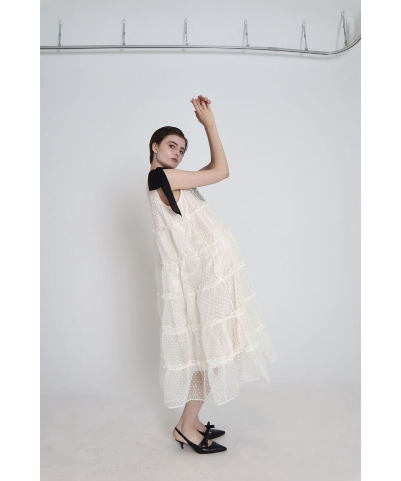 Classical dot tiered onepiecee ivory Mediterranean Muse