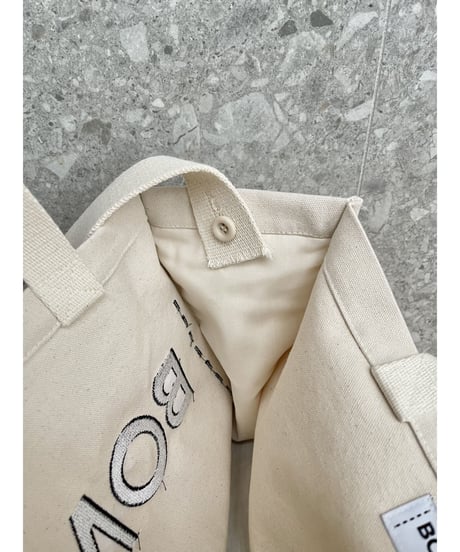 "BONNE"  tote bag ivory