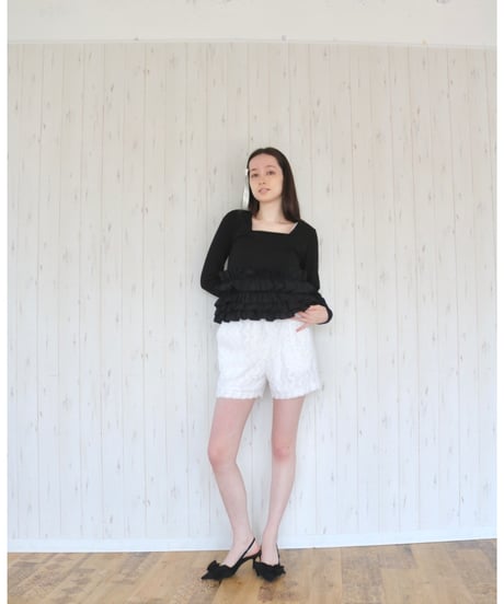 volume frill squareneck tops black