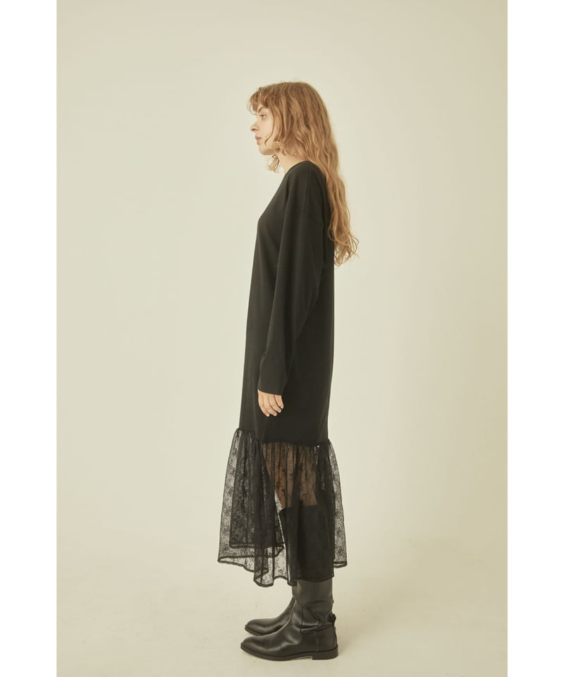 BONNE embroidery lace onepiece black | BONNE