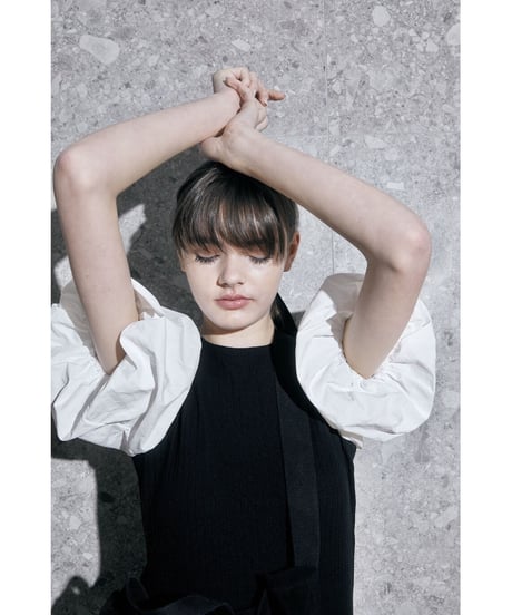 balloon sleeve long one-piece black
