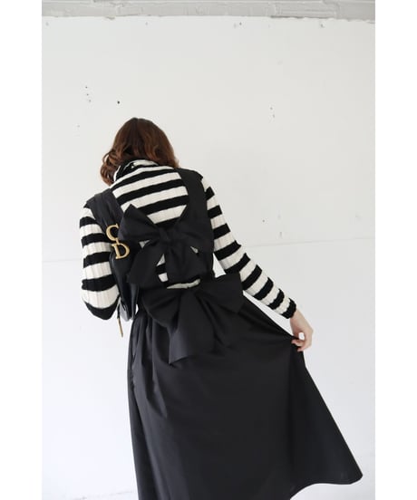 back double ribbon one-piece black