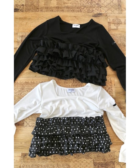 volume frill squareneck tops black