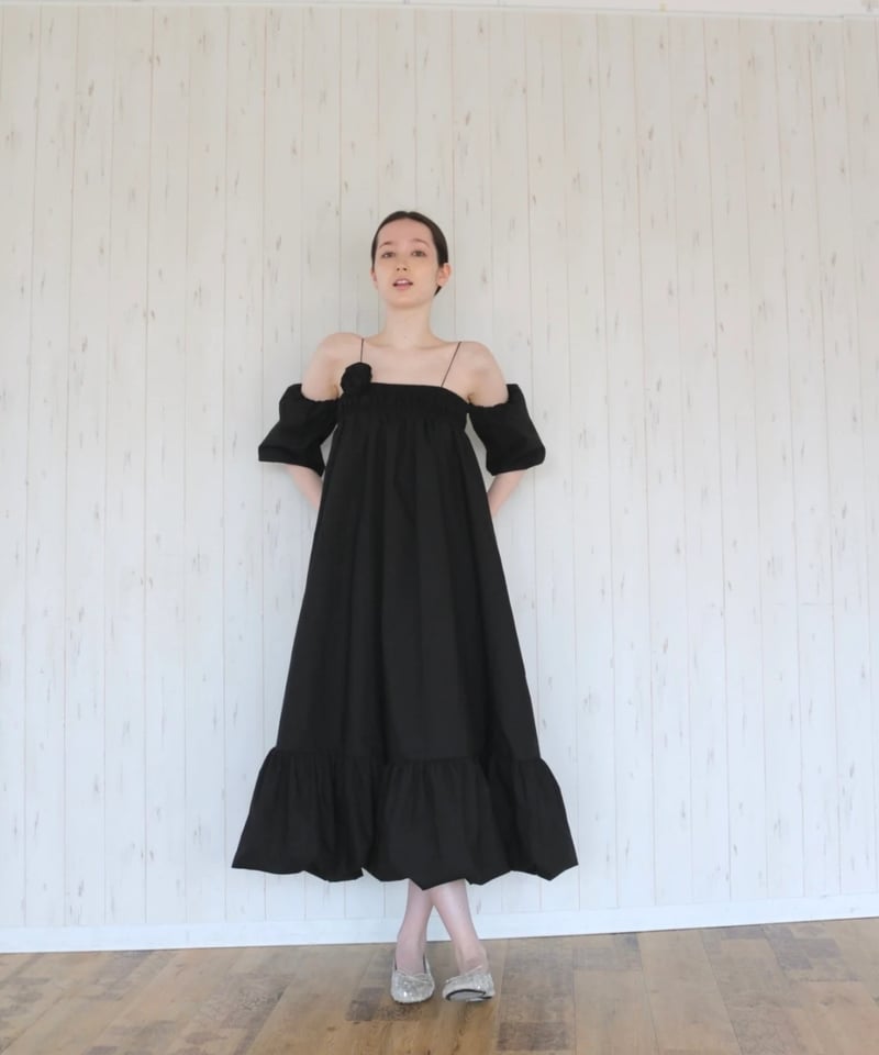 4way rose balloon one-piece black | BONNE