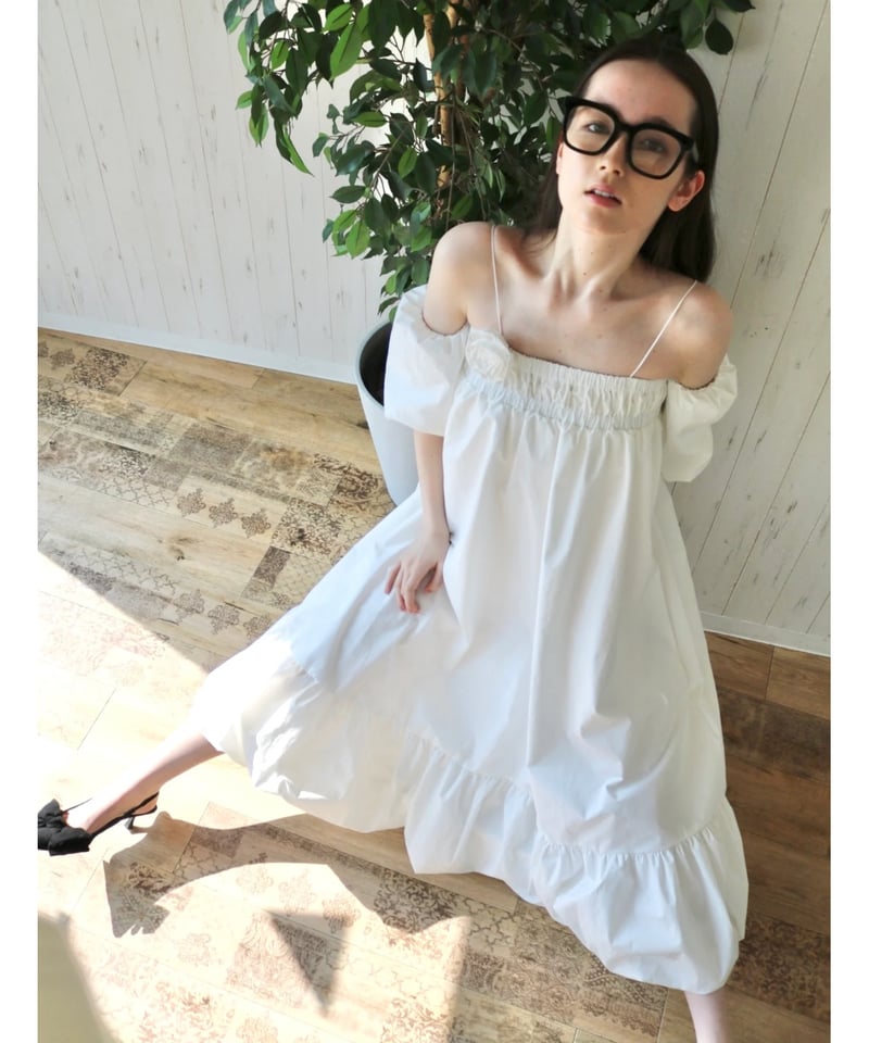 4way rose balloon one-piece white | BONNE