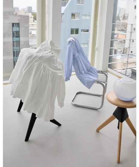 bijou collar tiered one-piece white