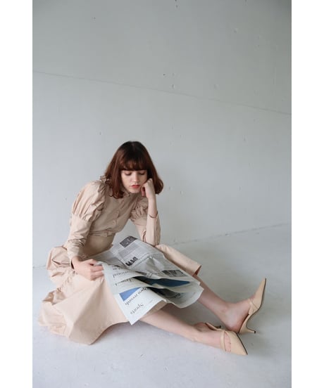 puff sleeve arm button blouse beige