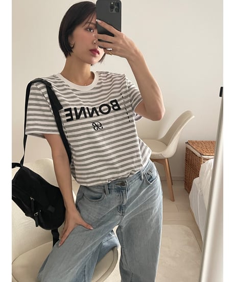 BONNE tee gray border