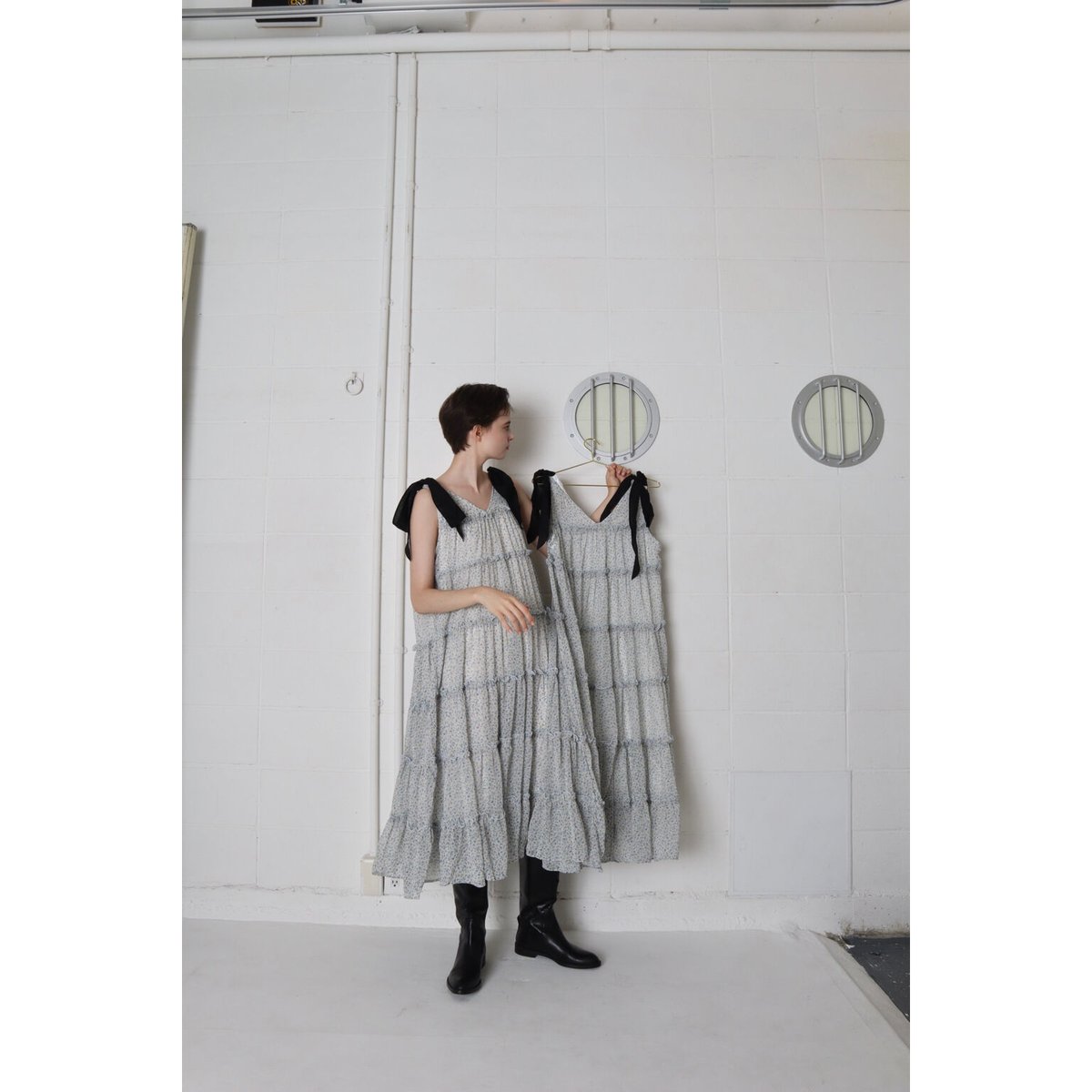 shoulder ribbon tiered one-piece flower | BONNE 