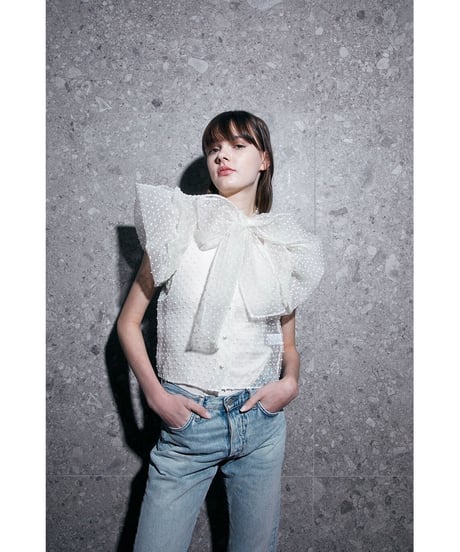 balloon sleeve ribbon blouse ivory