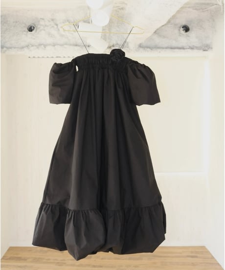 4way rose balloon one-piece black