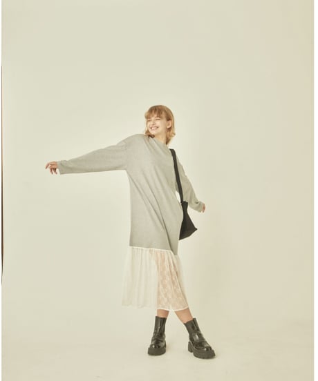BONNE embroidery lace onepiece gray