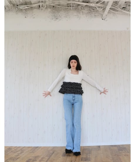 volume frill squareneck tops dot