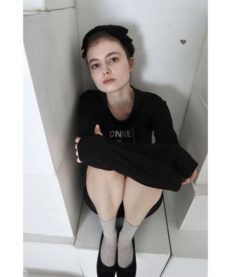 "BONNE B"finger hole long tee Black