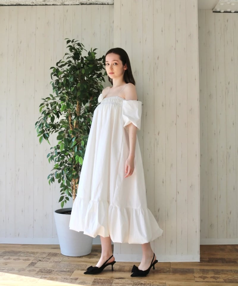 4way rose balloon one-piece white | BONNE