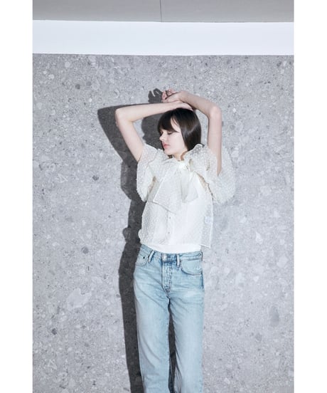 balloon sleeve ribbon blouse ivory