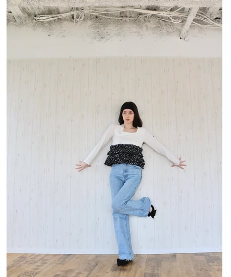 volume frill squareneck tops dot