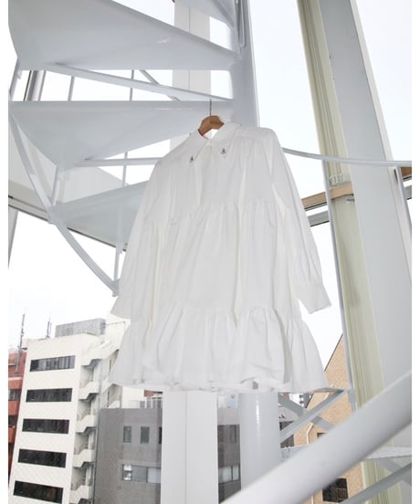 bijou collar tiered one-piece white