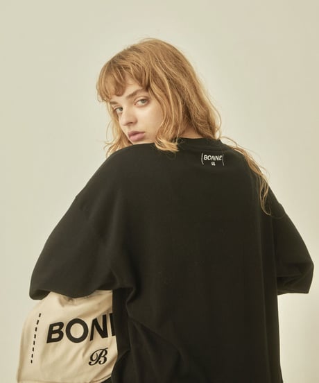 BONNE embroidery lace onepiece black