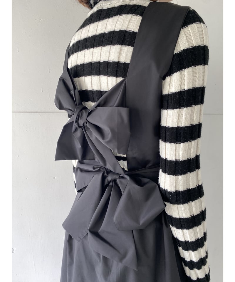 BONNE back double ribbon one-piece black