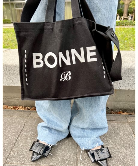 "BONNE"  tote bag black