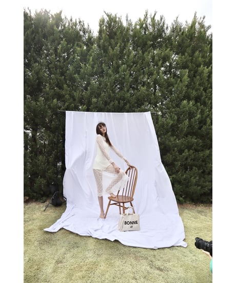 "BONNE"  tote bag ivory