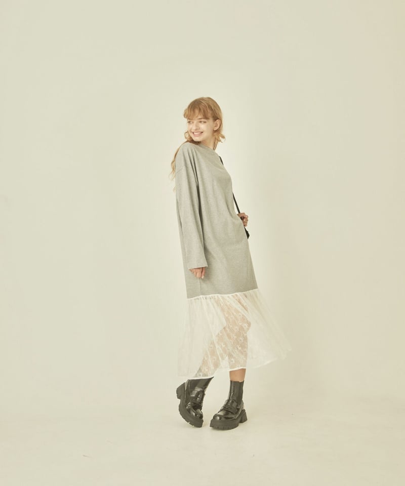 BONNE embroidery lace onepiece gray | BONNE